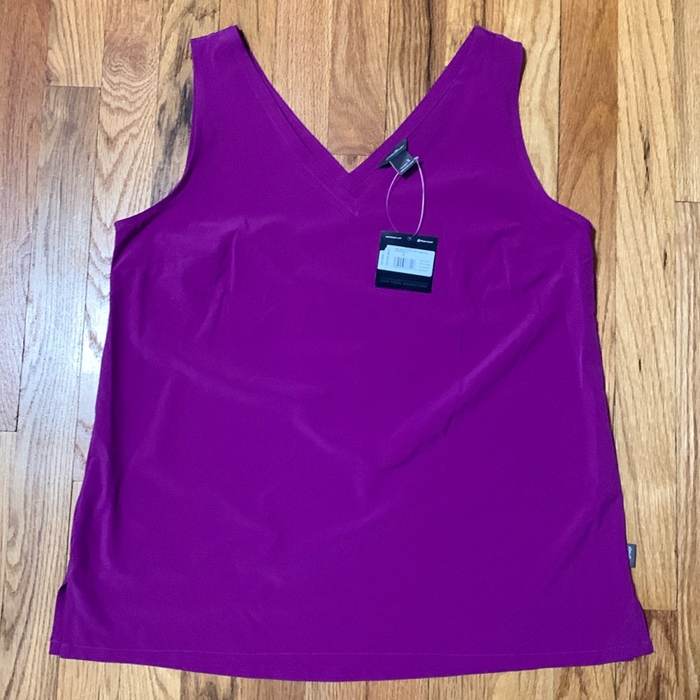 Eddie Bauer purple athletic top